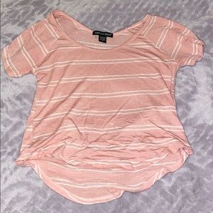 loose slight cropped shirt